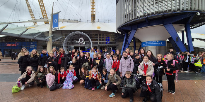 59443c72 E14a 4790 9b63 D5963d47ca7c