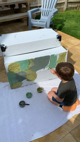 Euan painting his tank